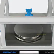 Zoomed view of power interface and cable management of Kern high-accuracy weighing device