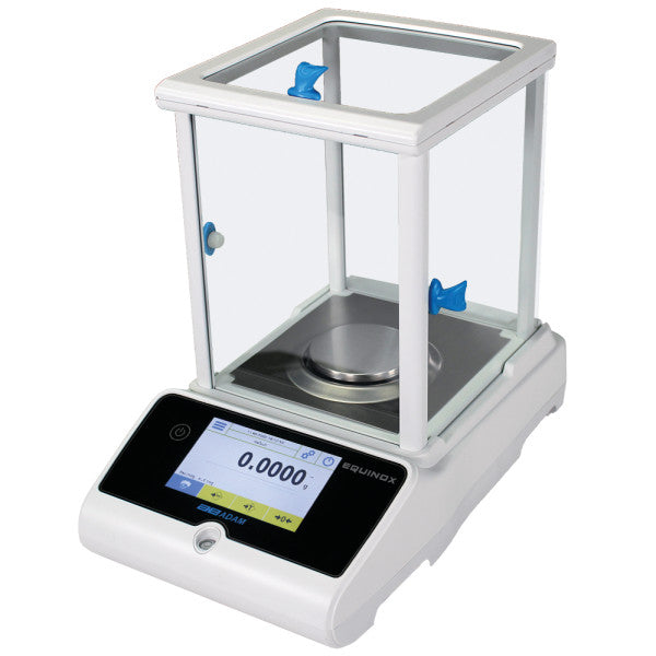 Top-down view highlighting weighing pan of Kern digital laboratory scale