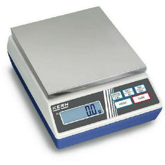 Front view of Kern 440 precision laboratory scale
